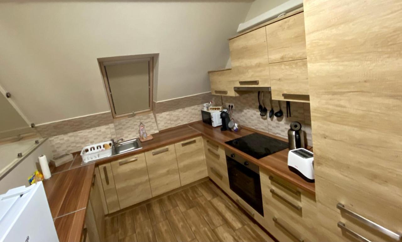 Barand Apartman Eger Exterior photo