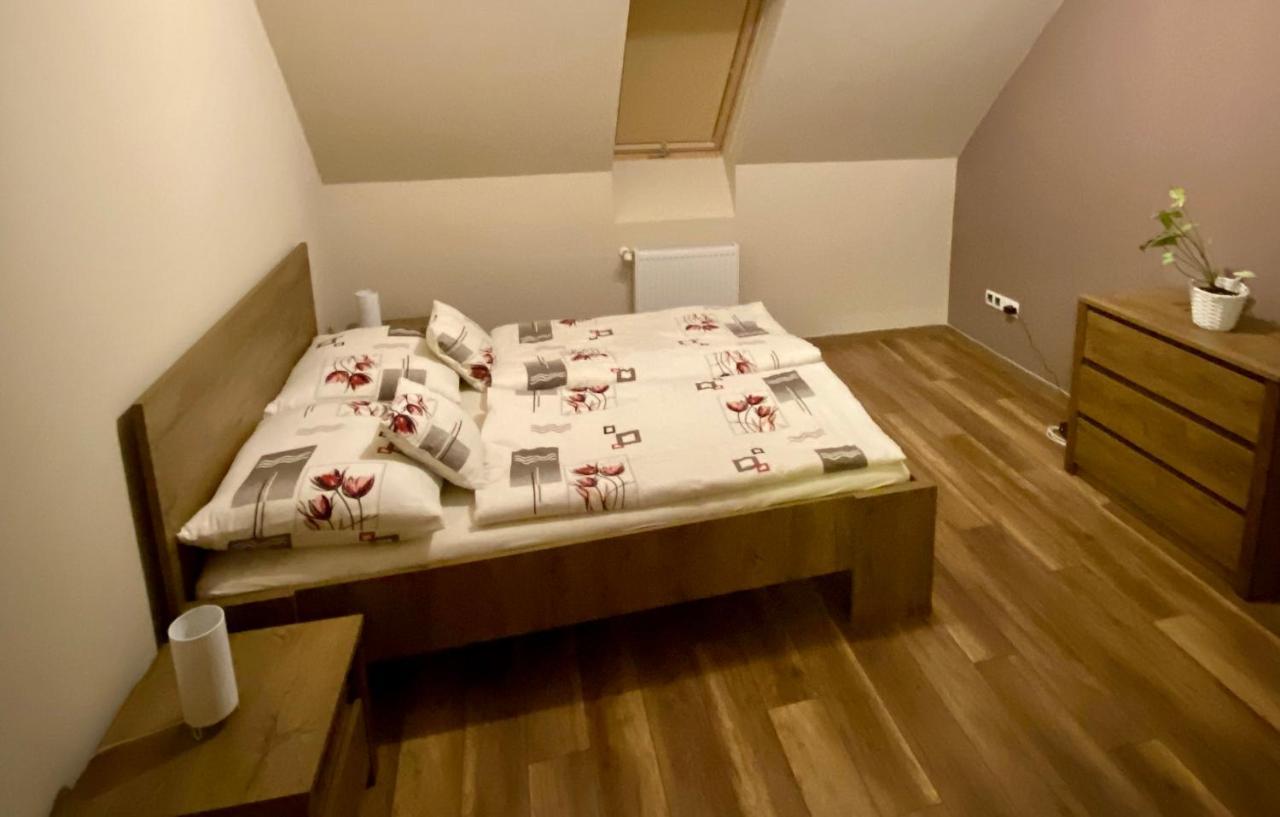 Barand Apartman Eger Exterior photo