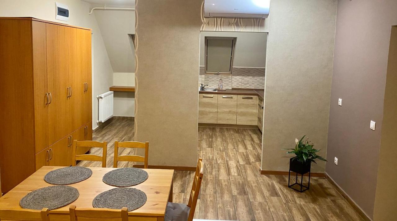 Barand Apartman Eger Exterior photo